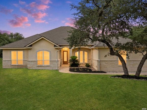 26807 Interstate 10 W #3, Boerne, TX 78006