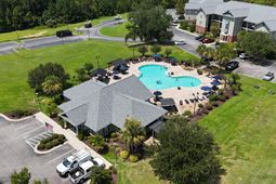 306 Trillium Court photo 4