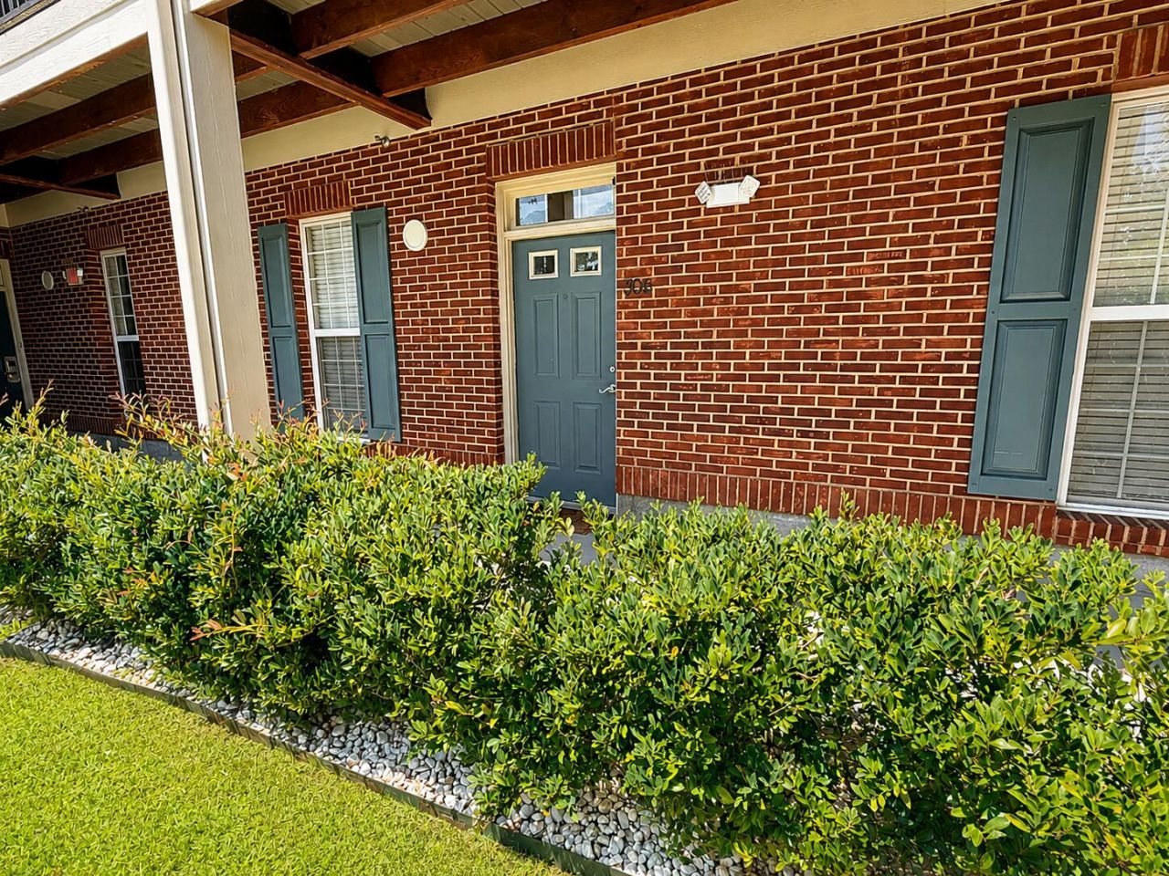 306 Trillium Court Photo 8