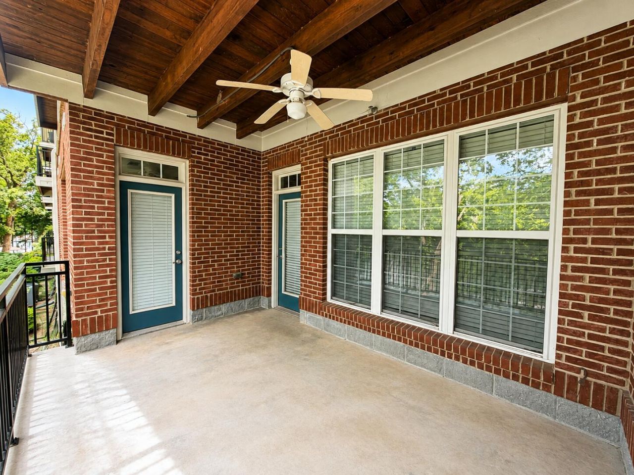 306 Trillium Court Photo 9