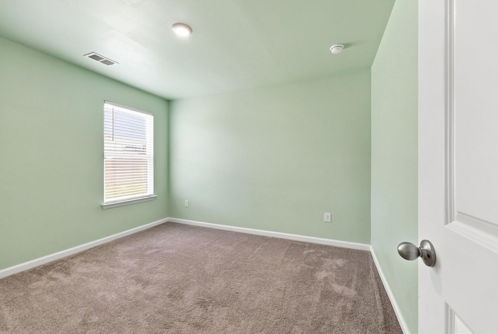 264 Harvest Ridge Way Photo 9