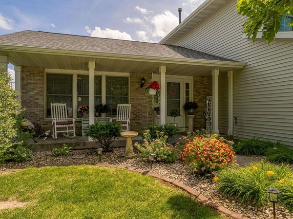 509 Gold Coast Lane, Evansville, WI 53536