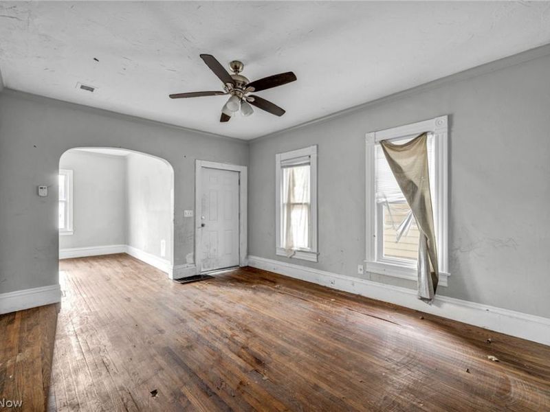 8417 Tioga Avenue, Cleveland, OH 44105 Photo 14