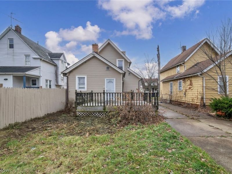 8417 Tioga Avenue, Cleveland, OH 44105 Photo 4