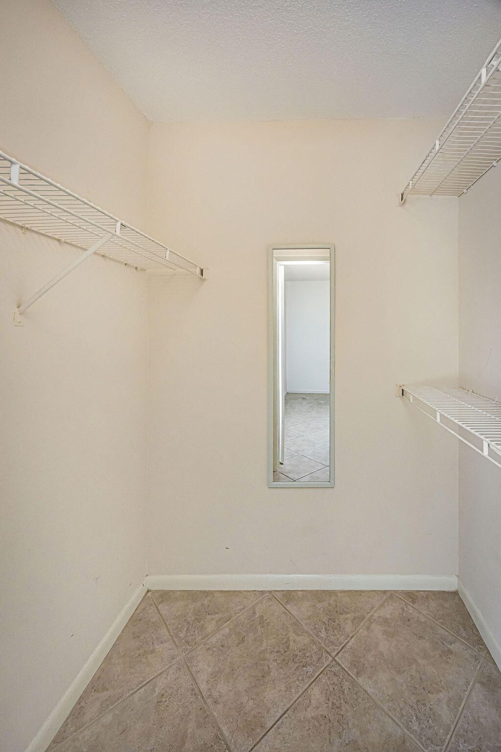 815 W Boynton Beach Boulevard, Unit 1-203, Boynton Beach, FL 33426 Photo