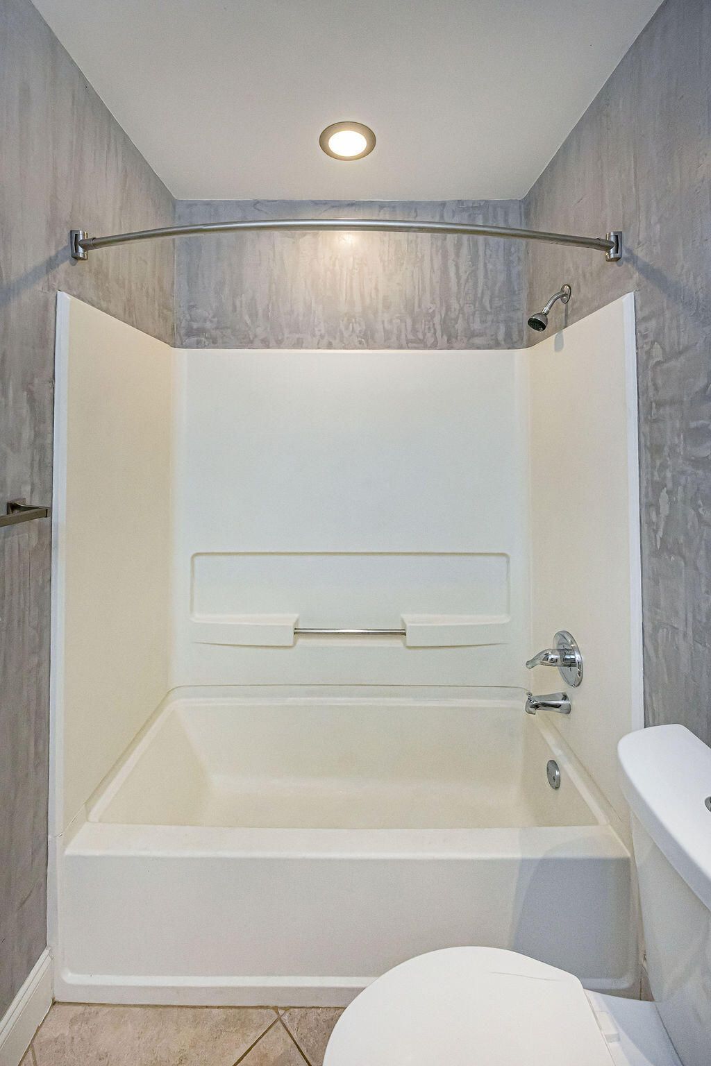 815 W Boynton Beach Boulevard, Unit 1-203, Boynton Beach, FL 33426 Photo
