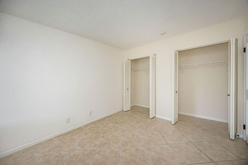 815 W Boynton Beach Boulevard, Unit 1-203, Boynton Beach, FL 33426 Photo