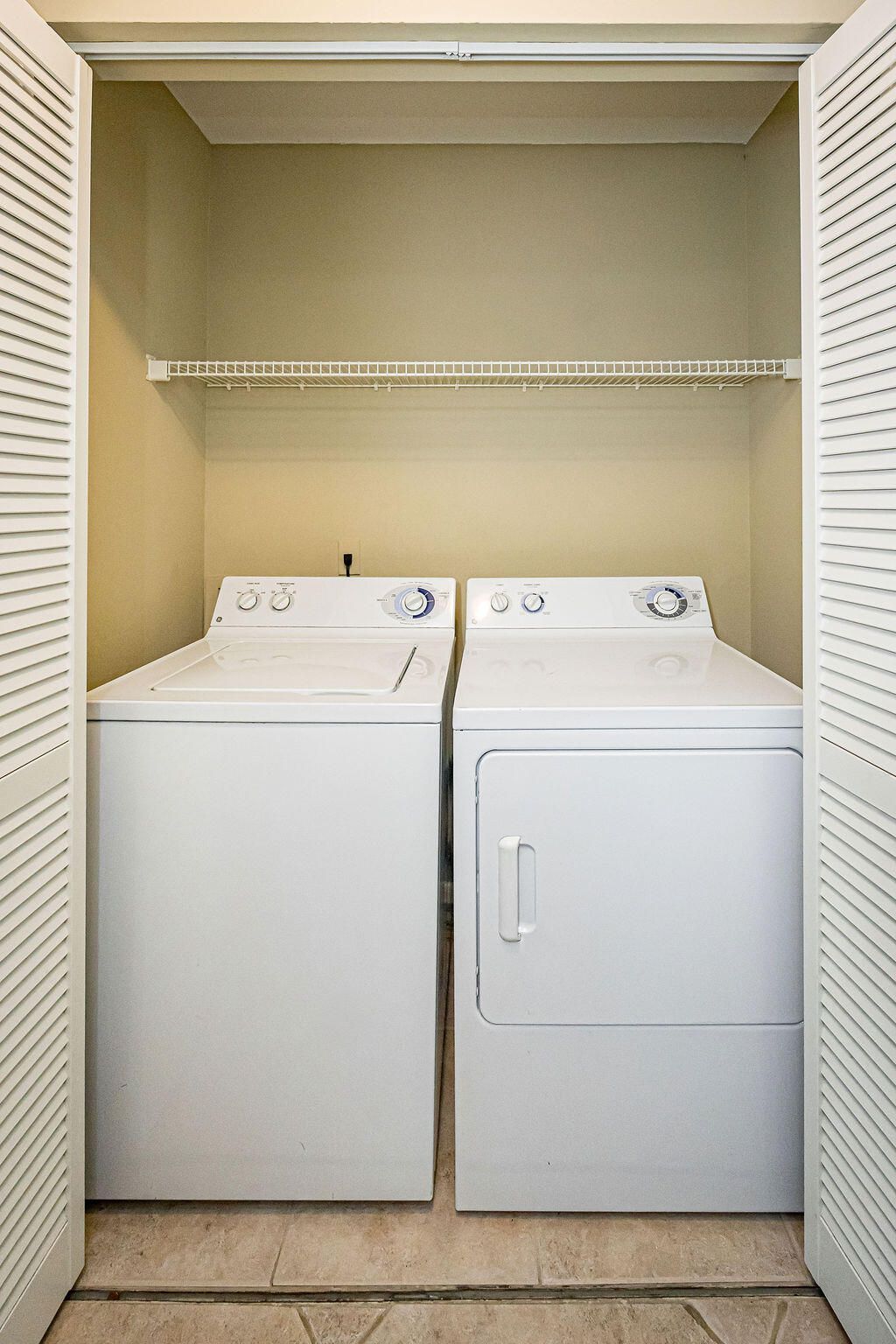 815 W Boynton Beach Boulevard, Unit 1-203, Boynton Beach, FL 33426 Photo