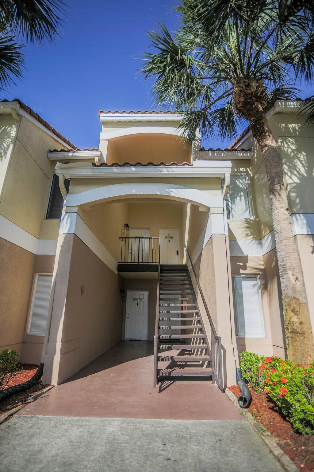 815 W Boynton Beach Boulevard, Unit 1-203, Boynton Beach, FL 33426 Photo