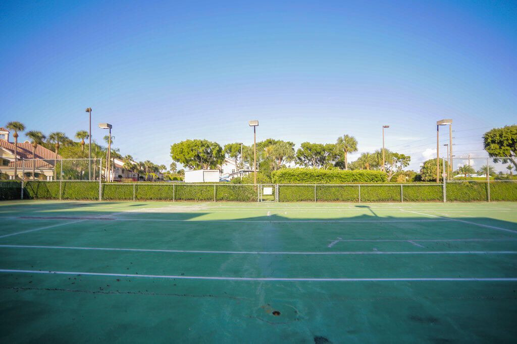 815 W Boynton Beach Boulevard, Unit 1-203, Boynton Beach, FL 33426 Photo