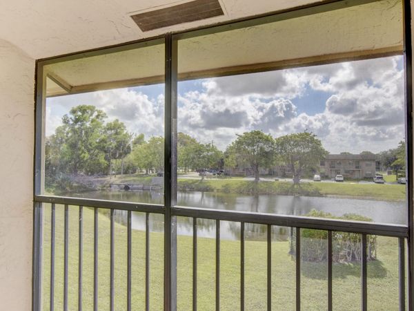 21943 REMSEN Terrace, Unit 207, Boca Raton, FL 33433