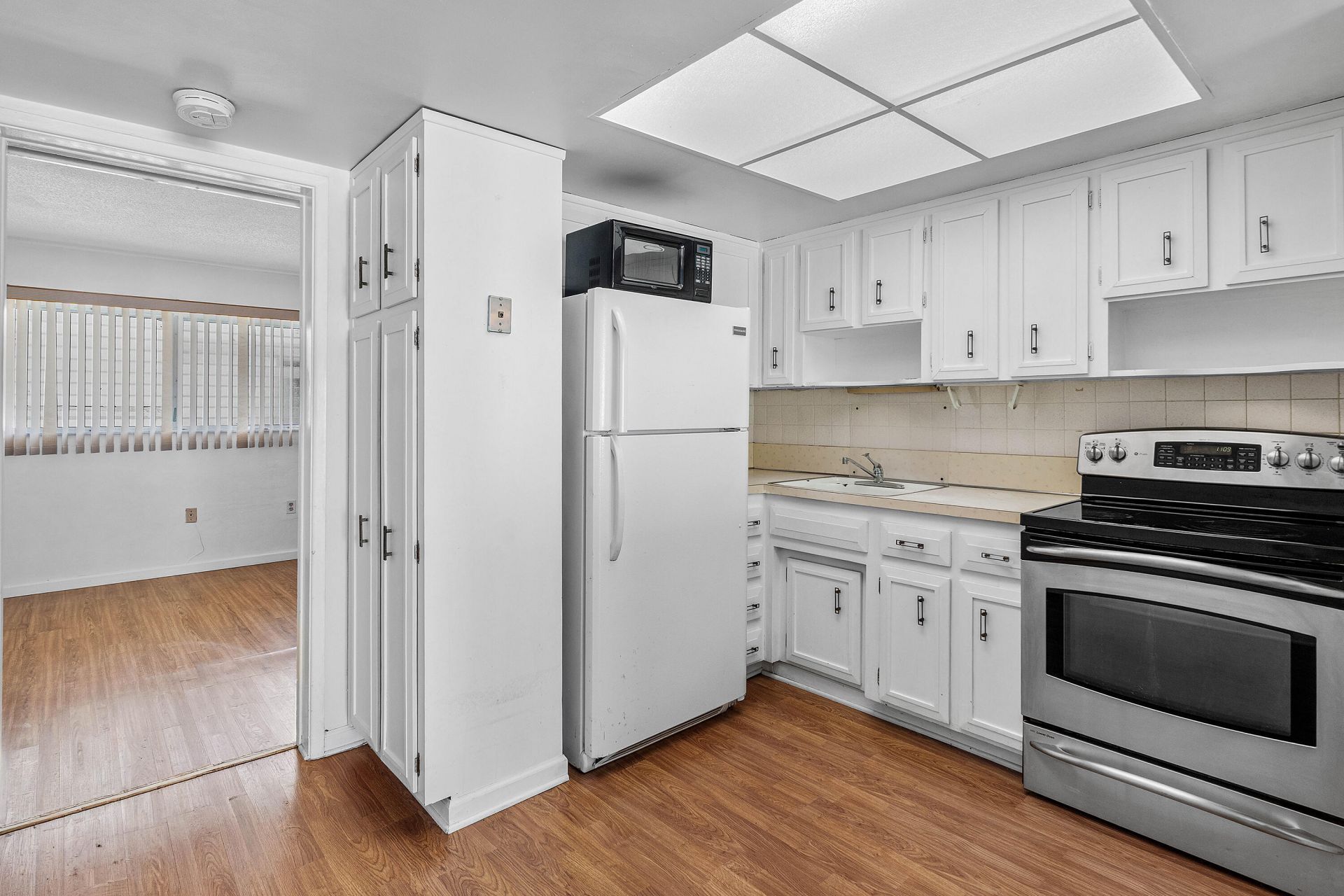 1110 N Riverside Drive, Unit 23, Pompano Beach, FL 33062 Photo