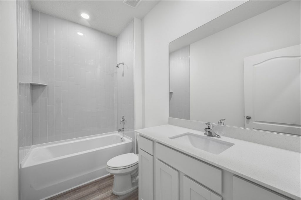 7885 103rd Court , Vero Beach, FL 32967 Photo