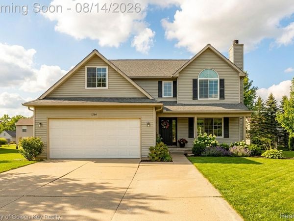 1266 Theresa Drive, Fenton Township, Mi 48430