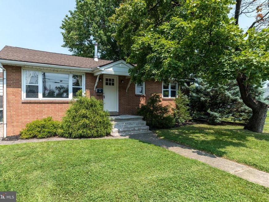 535 W Mill Street, Quakertown, PA 18951 Main Photo