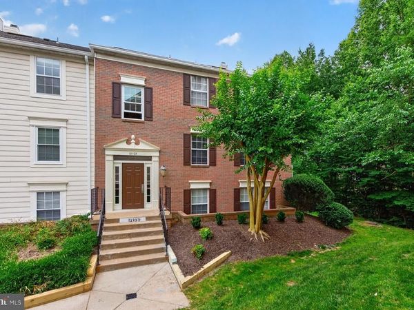 12103 GREEN LEDGE COURT, Unit 101, FAIRFAX, VA 22033