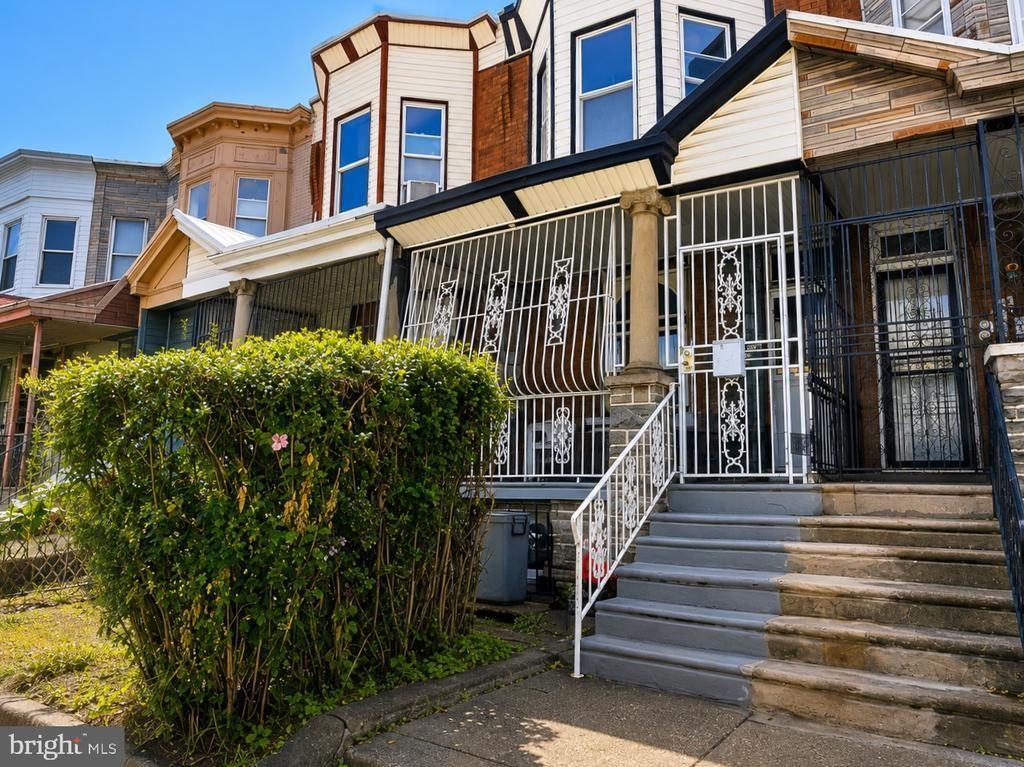 3842 N 6th Street, Philadelphia, PA 19140 Main Photo