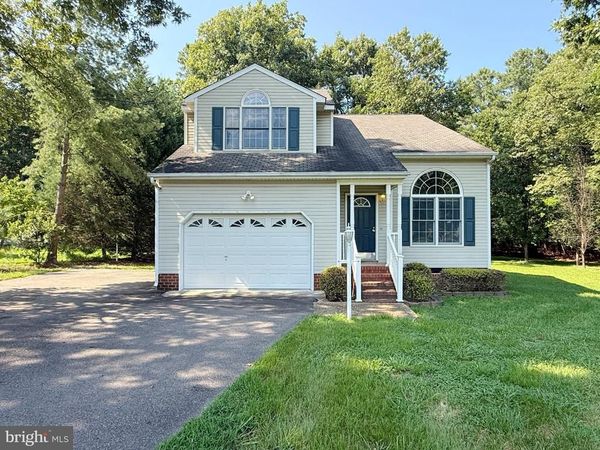 304 THORNHILL DRIVE, CHESTER, VA 23836
