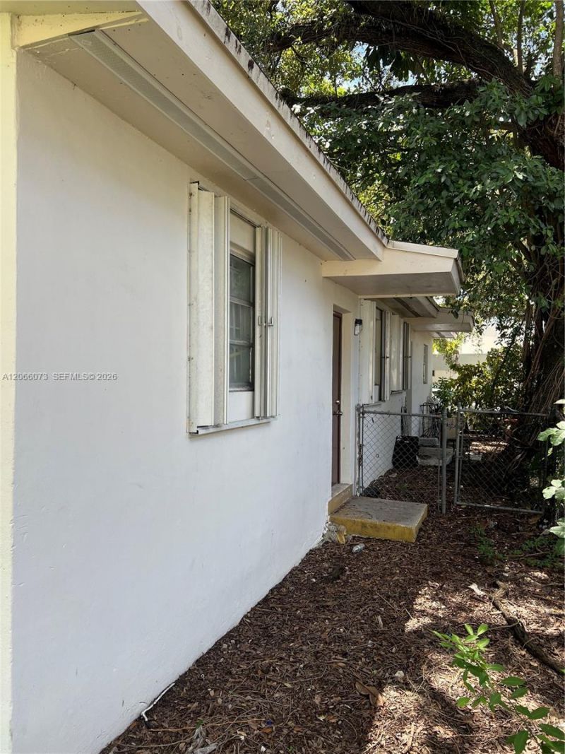 5517 NW 1st Pl , Miami, FL 33127 Photo