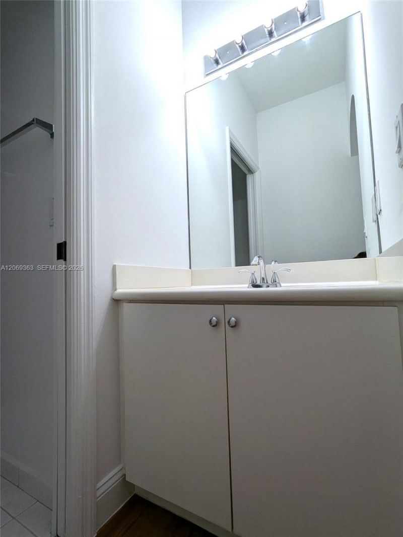 10645 SW 8th St, Unit 2406, Pembroke Pines, FL 33025 Photo
