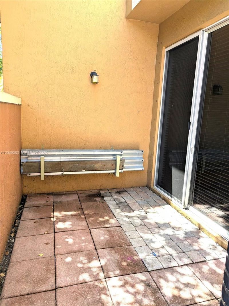 10645 SW 8th St, Unit 2406, Pembroke Pines, FL 33025 Photo