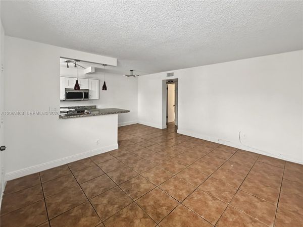 1801 S Treasure Dr, Unit 112, North Bay Village, FL 33141