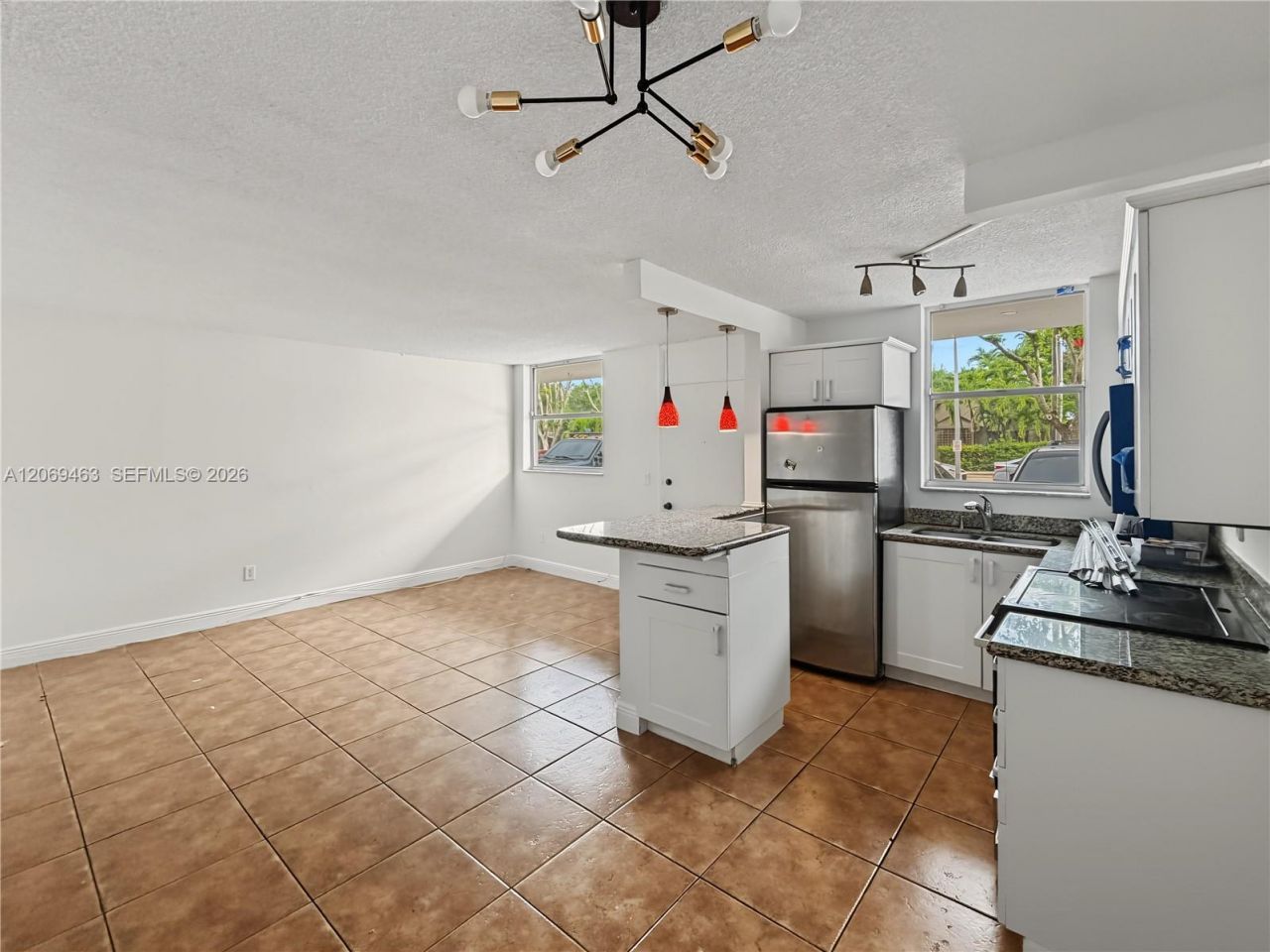1801 S Treasure Dr, Unit 112, North Bay Village, FL 33141 Photo