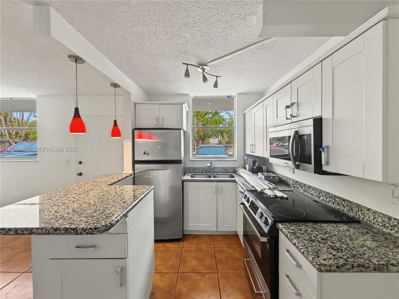 1801 S Treasure Dr, Unit 112, North Bay Village, FL 33141 Photo