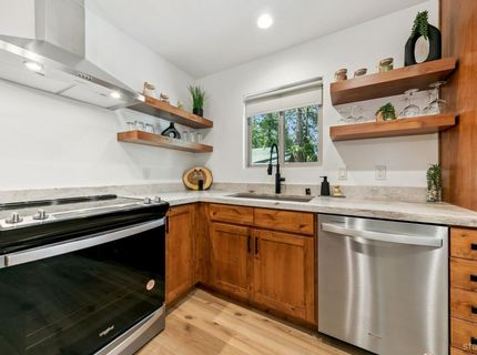 3347 Ash Avenue, South Lake Tahoe, CA 96150 Photo