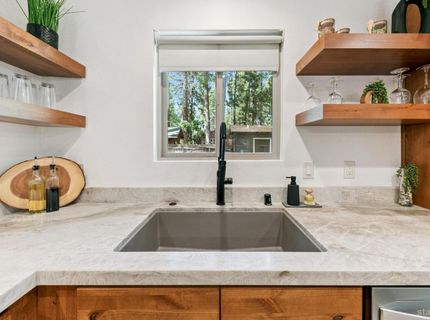 3347 Ash Avenue, South Lake Tahoe, CA 96150 Photo