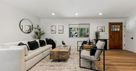 3347 Ash Avenue, South Lake Tahoe, CA 96150 Photo