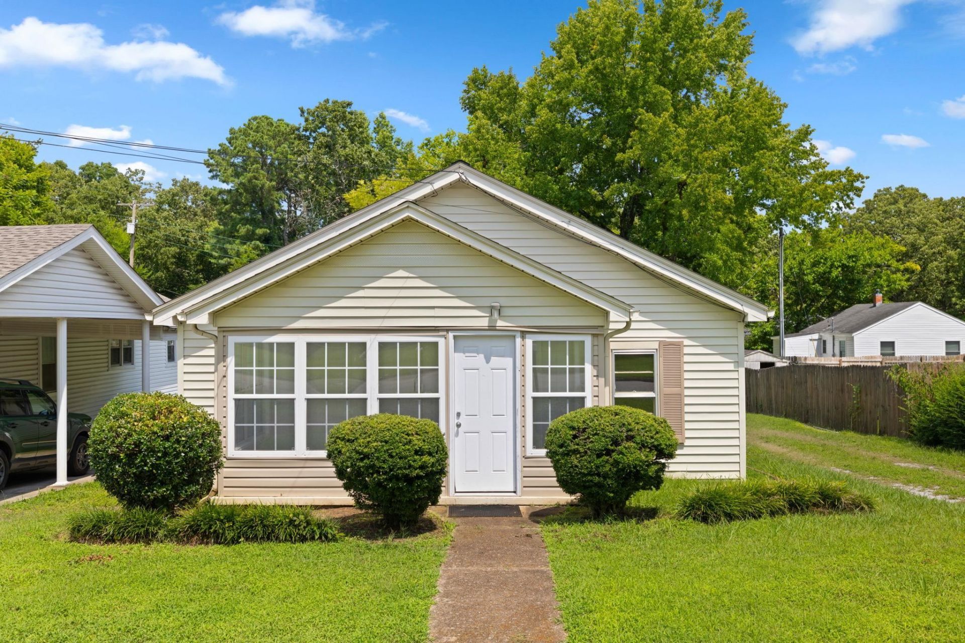 1710 Sherrod Ave, Florence, AL 35630 Main Photo