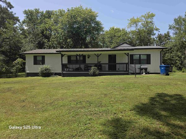 1455 Jackson Hwy, Tuscumbia, AL 35674