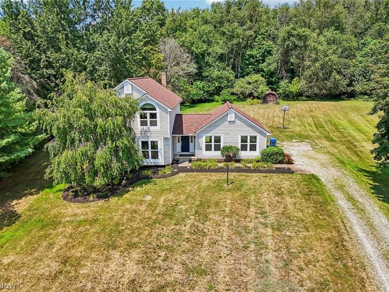 941 Karla Drive , Clinton, OH 44216 Photo 1