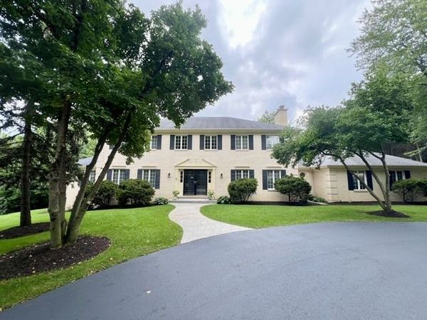 2701 Crystal Way , Crystal Lake, IL 60012