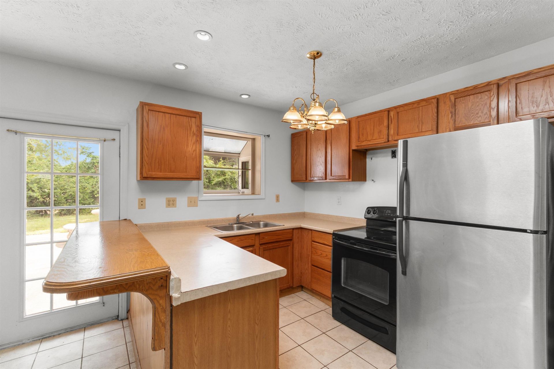 331 Waterside Dr. Photo 25