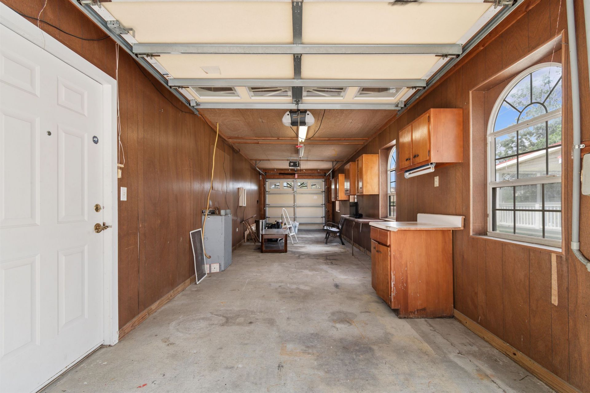 331 Waterside Dr. Photo 32