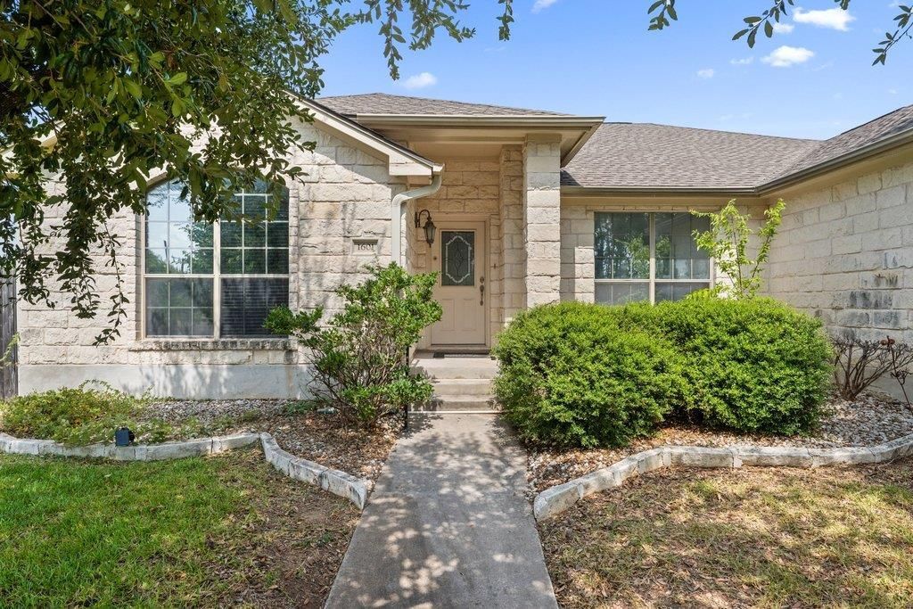 1601 Breezy Cv, Round Rock, TX 78664 Main Photo