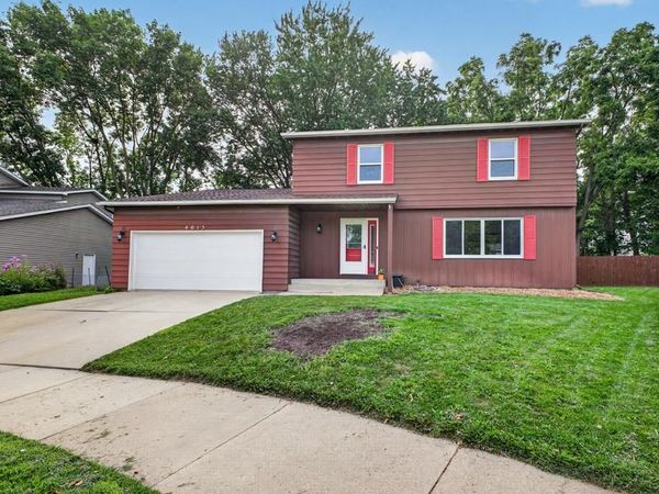 4015 Mary Lane NW, Rochester, MN 55901