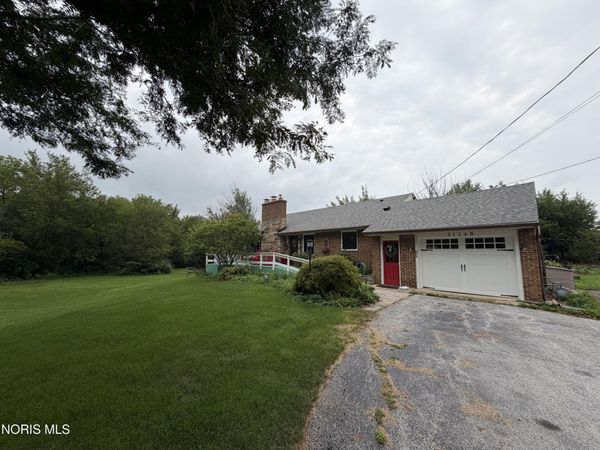 31140 N Fostoria Road, Curtice, OH 43412