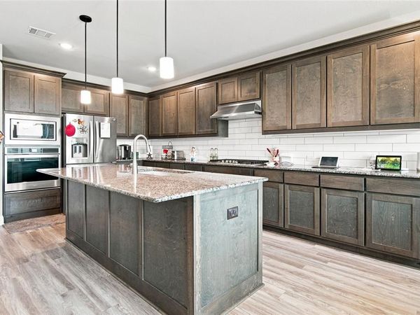 2913 Sundial Lane, Northlake, TX 76247
