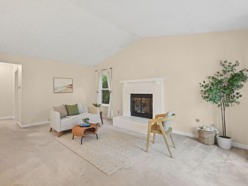 6250 Emberwood Road, Dublin, OH 43017 Photo 3