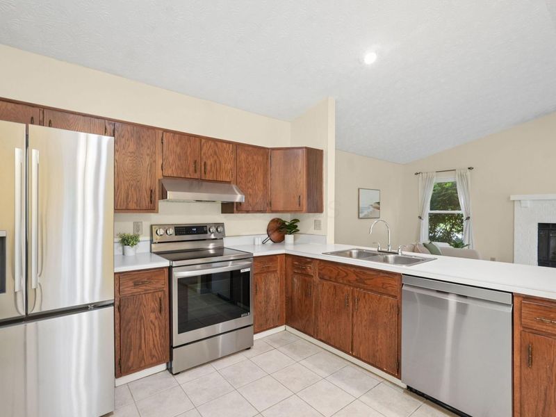 6250 Emberwood Road, Dublin, OH 43017 Photo 7