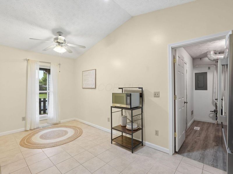 6250 Emberwood Road, Dublin, OH 43017 Photo 9