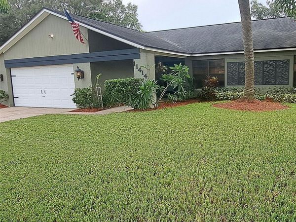 11414 COUNTRY OAKS DRIVE, TAMPA, FL 33618
