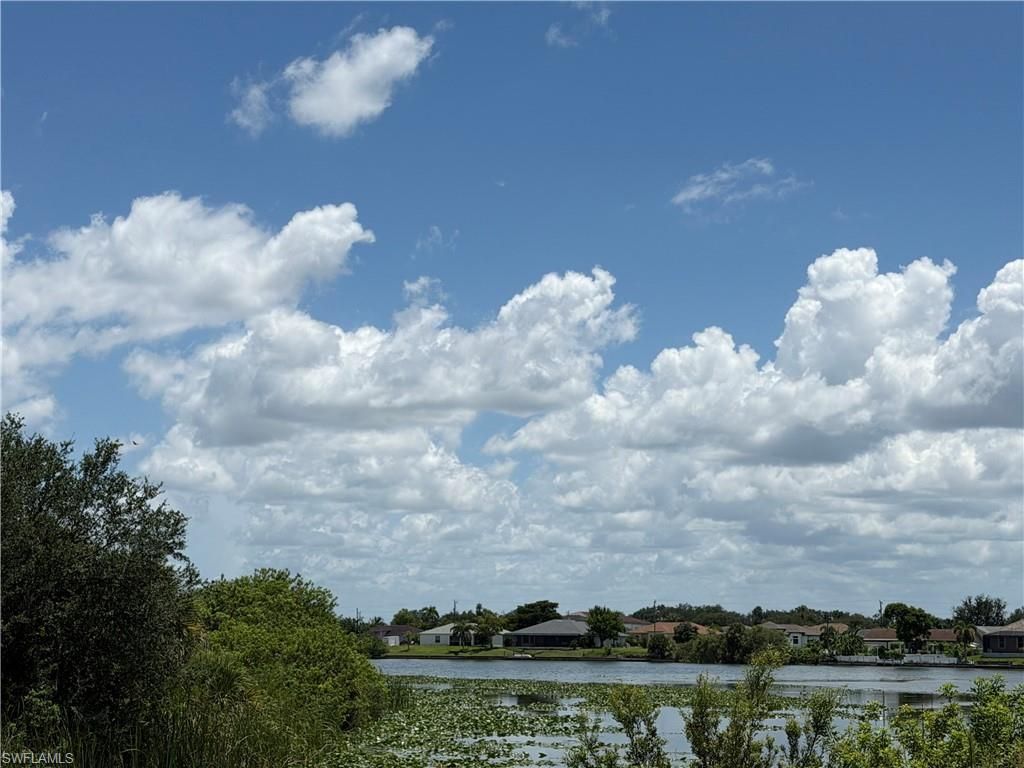 2113 NE 10th Pl, Cape Coral, FL 33909 Photo