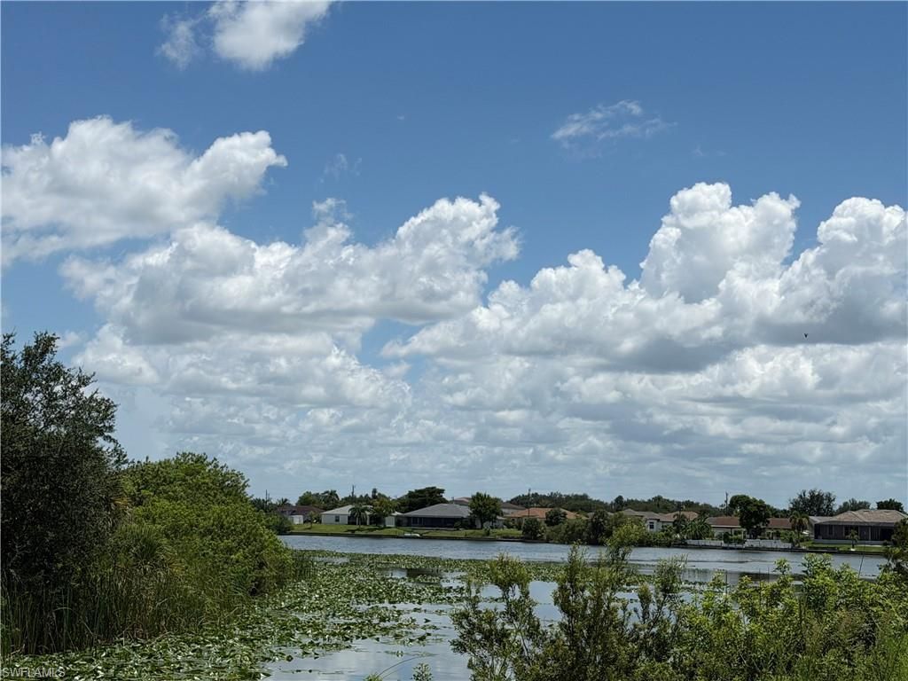 2113 NE 10th Pl, Cape Coral, FL 33909 Photo