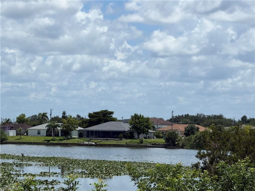 2113 NE 10th Pl, Cape Coral, FL 33909 Photo