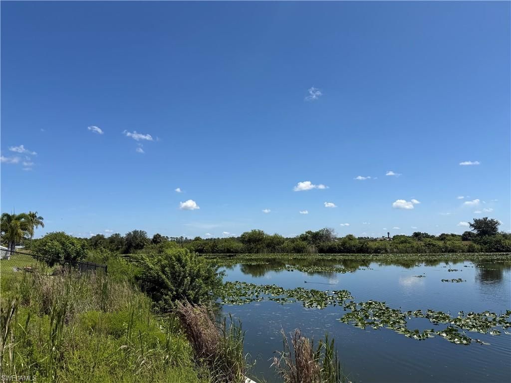 2113 NE 10th Pl, Cape Coral, FL 33909 Photo