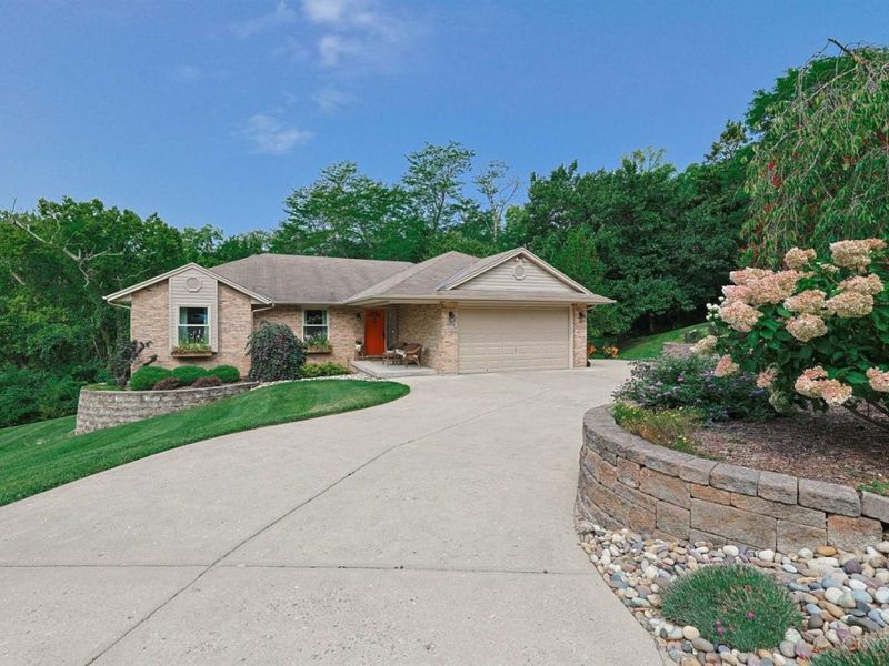 10016 Skyridge Drive, Colerain Township, OH 45252 Photo 1